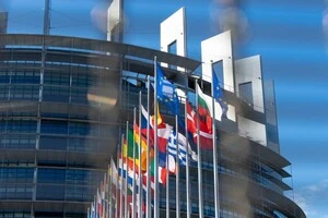 ЄС посилить санкції проти Китаю та Індії