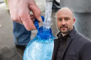 «Шансів немає». Віцепрезидент асоціації «Укрводоканалгеологія» оцінив ситуацію з водою на окупованому Донбасі