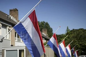 Одна з країн планує змінити правила проживання для українських біженців