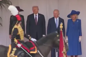 Попри курйоз, церемонія продовжилася за протоколом