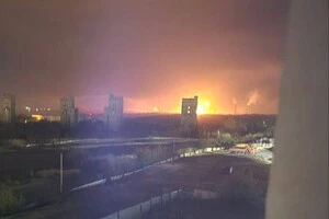 Серія вибухів пролунала над Саратовом: під ударом НПЗ (фото)