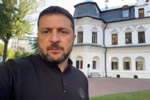 Зеленський запровадив санкції проти пропагандистів і тих, хто дестабілізує Молдову