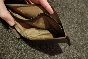 На Луганщині окупанти заборгували майже 200 млн рублів зарплати