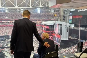 Трамп прибув на церемонію прощання з активістом Чарлі Кірком