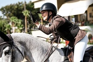 У напруженій боротьбі на Гран-прі з висотою перешкод 155 см Анастасія посіла третє місце