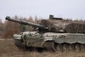 Екіпаж британського танка помилково обстріляв не той танк на навчаннях