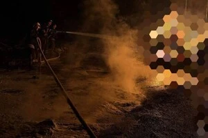 Росія вдарила по Запоріжжю: виникла пожежа, є пошкодження 