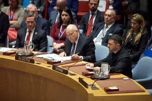 За словами президента, міжнародні обіцянки у Будапештському меморандумі були лише порожніми словами