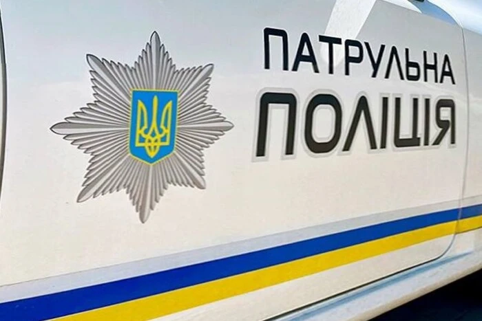 На Київщині чоловік повісив на паркані власного собаку, поліція взялася за справу