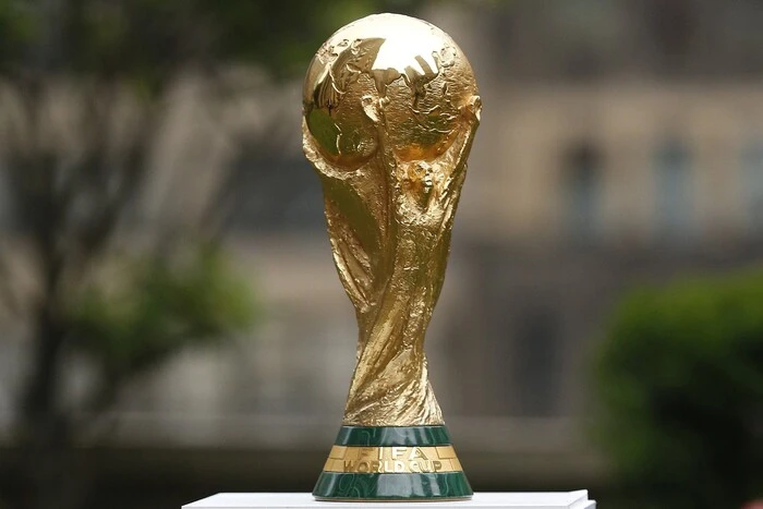 Кількість учасників чемпіонату світу з футболу може збільшитися до 64