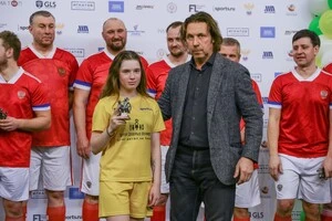 24 лютого 2024 року Мостовий брав участь у фестивалі «Чемпіонат Переможців» у Тамбові