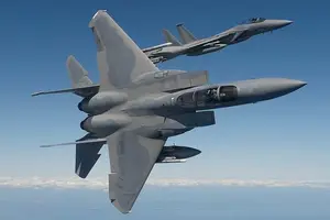 США піднімали винищувачі для перехоплення російських літаків поблизу Аляски