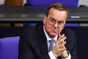 Пісторіус наголосив, що Росія та Китай розширили свої можливості ведення війни у космосі