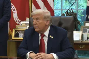 Трамп оголосив нові мита на ліки, меблі та вантажівки