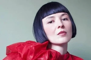 Карабут працює моделлю та має акторський досвід