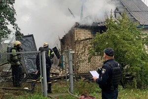 Поліція Київщини закликає громадян дотримуватися правил пожежної безпеки, щоб уберегтися від небезпеки