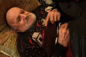 На Львівщині прикутого до ліжка чоловіка госпіталізовано після мобілізації його єдиного сина