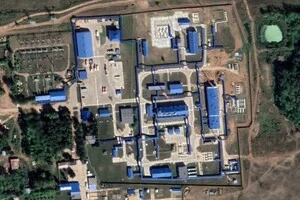 СБУ зі своїх джерел відомо, що влучання дрона сталося у насосну станцію №1, виникла пожежа