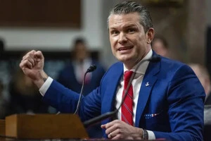 Reuters припустив, навіщо глава Пентагону терміново скликав сотні військових на зустріч