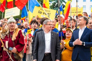 Молдова обрала Євросоюз, а не Москву. Що це означає для України