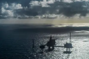 У Норвегії невідомі дрони помічено над родовищем газу