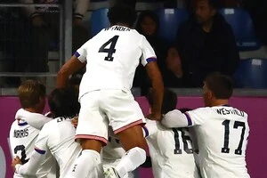 США розгромили Нову Каледонія