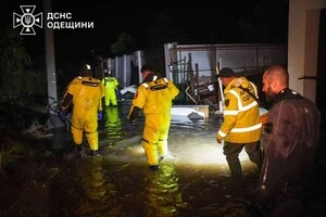 Родина потонула в Одесі через сильну течію: рятувальники розповіли подробиці