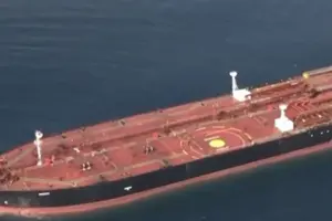 Франція затримала танкер «тіньового флоту» РФ, з якого запускали дрони по Данії