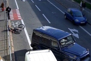 Напад на велосипедиста у Києві: постраждалий розповів про свій стан та конфлікт з водієм 