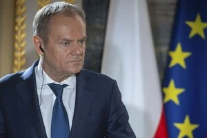 Прем’єр Польщі розкритикував Орбана через позицію щодо війни в Україні