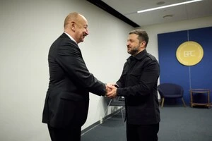 Лідери України та Азербайджану обговорили оборонну співпрацю