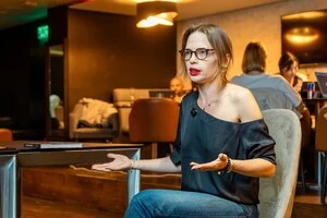 Письменниця презентувала нову книгу