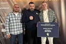Український боксер отримав автомобіль за нагороду чемпіонату світу