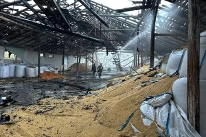 Окупанти вдарили по зерносховищу на Чернігівщині