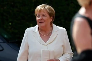 Польща відреагувала на заяву Меркель про причини російської агресії