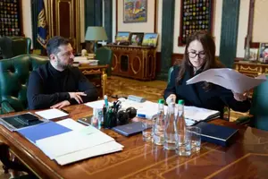 Відбулася нарада президента з премʼєр-міністром