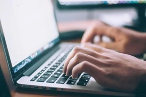 Найбільше порушень було пов’язано з відсутністю української версії сайтів інтернет-магазинів та інших веб-сайтів