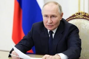 Російські телеграм-канали охарактеризували оголошення трауру як «жорстку політичну акцію»