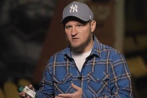 Суд оштрафував ексдинамівця Алієва за п’яну їзду