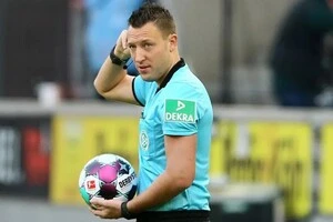 Головним арбітром гри виступить Свен Яблонський