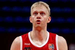 Касаткіна затримали 21 червня у паризькому аеропорту Шарль-де-Голль одразу після прильоту