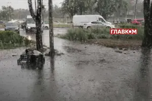 Синоптики попередили киян про сильний дощ