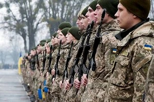 Військовий закликав формувати нову армію з 18-річних юнаків 