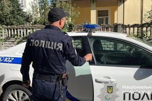 В Івано-Франківську невідомий побив двох підлітків: кривдника розшукують