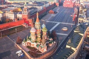 У РФ тривають абсурдні самогубства бізнесменів. Цьому є два пояснення – New York Post