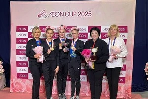 У складі української команди виступали Таїсія Онофрійчук, Поліна Каріка та юніорка Любов Горащенко