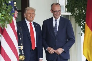 Мерц закликав Трампа використати свій вплив на Путіна для завершення війни в Україні після мирної угоди в Газі