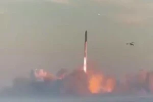 Компанія SpaceX завершила фінальне випробування найпотужнішої ракети в історії