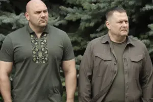 Борис Філатов (праворуч) подякував колишньому главі Дніпропетровської ОВА за співпрацю