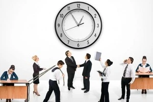 Греція дозволила 13-годинний робочий день: закон викликав суперечки